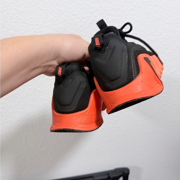 Nike Black and Orange Metcon - Picture 8 of 9